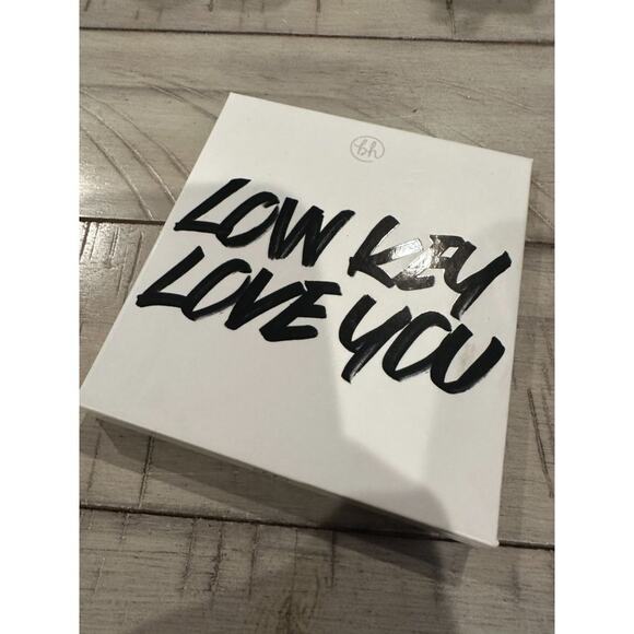 BH Cosmetics Low Key Love You Eyeshadow Palette - Picture 3 of 4